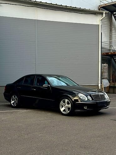 Mercedes-Benz E-Class: 2004 г., 3.2 л, Автомат, Бензин, Седан