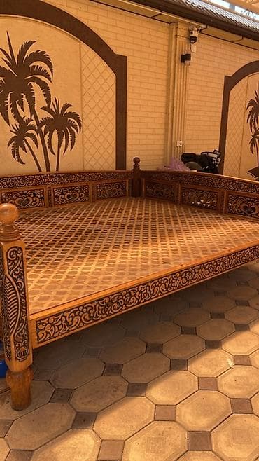 табуретки деревянные: Тапчан 270 x 230 x 100 м, Дерево — 4