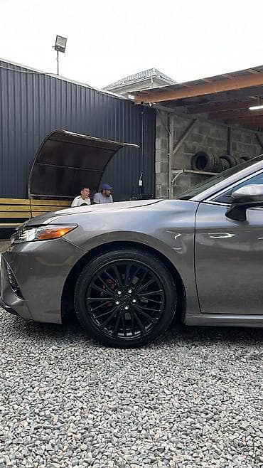 150: Toyota Camry: 2018 г., 2.5 л, Автомат, Бензин, Седан — 2