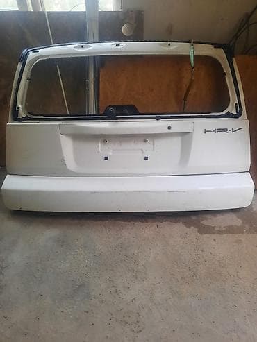 крыло хариер: Крышка багажника Honda, Оригинал — 3