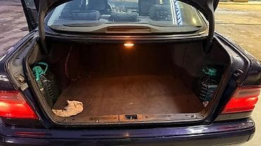 lexus 570 2016: Mercedes-Benz E-Class: 2001 г., 2 л, Механика, Бензин, Седан — 4