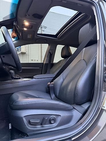 corolla 2004: Toyota Camry: 2021 г., Автомат, Гибрид, Седан — 9