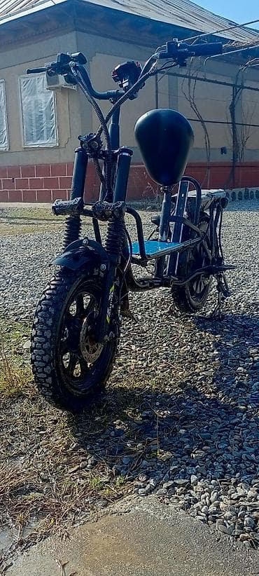 Электр транспорту: Электроскутер (фэт-скутер) с полноприводным видом рамы и внедорожными — 1