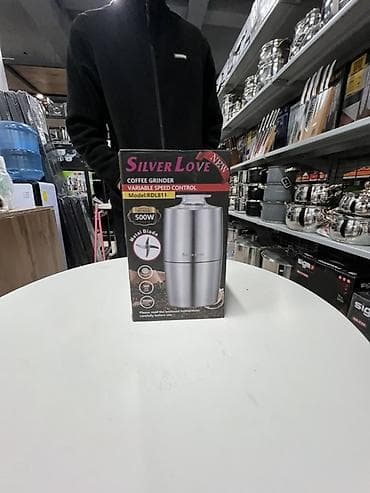 блендер и кофемолка два в одном: Кофеварка, кофемашина, Новый — 1