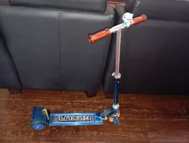 emo robot цена: Самокат. Металлический,регулируется высота. Состоянии хорошее. При — 1