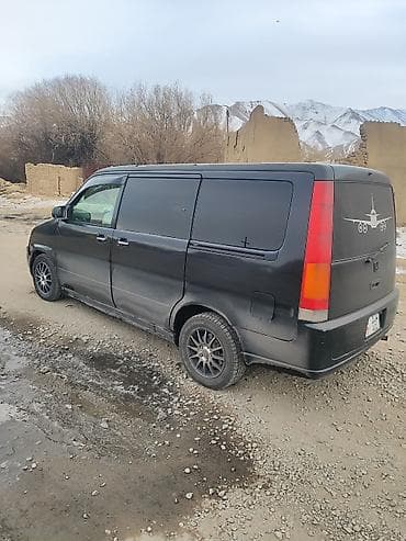 124 е: Honda Stepwgn: 2000 г., 2 л, Автомат, Бензин, Минивэн — 1