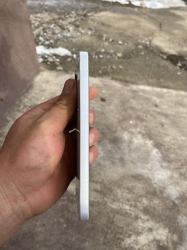 телефон бушний: Samsung Galaxy A35, Б/у, 128 ГБ, цвет - Белый — 4