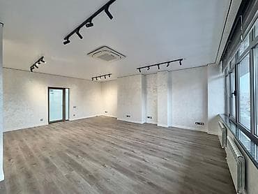 ботанический: Аренда офисов, 50 м², В жилом комплексе, 1 линия, С видом на горы, С отдельной кухней — 5