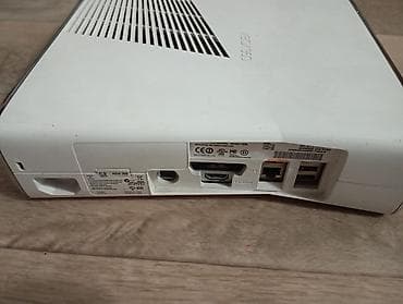 Xbox: Xbox360 в хорошем состоянии. Имеет 30 игр, можете ещё свои добавить. 2 — 4
