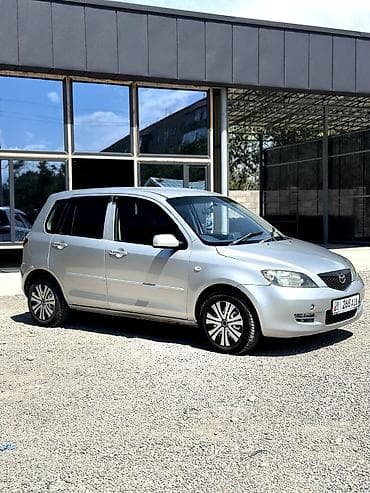 down pipe: Mazda Demio: 2004 г., 1.3 л, Автомат, Бензин, Хэтчбэк — 1
