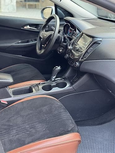 шевролет круиз: Chevrolet Cruze: 2017 г., 1.4 л, Автомат, Бензин, Хэтчбэк — 5
