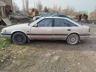 т2 транспортер: Mazda 626: 1989 г., 2 л, Ручные, Бензин, Хэтчбэк — 2