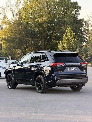 range rower: Toyota RAV4: 2019 г., 2.5 л, Вариатор, Гибрид, Кроссовер — 4