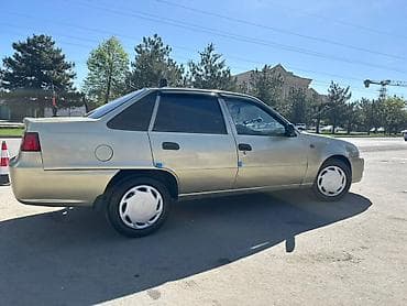 Daewoo Nexia: 2009 г., 1.6 л, Ручные, Бензин, Седан