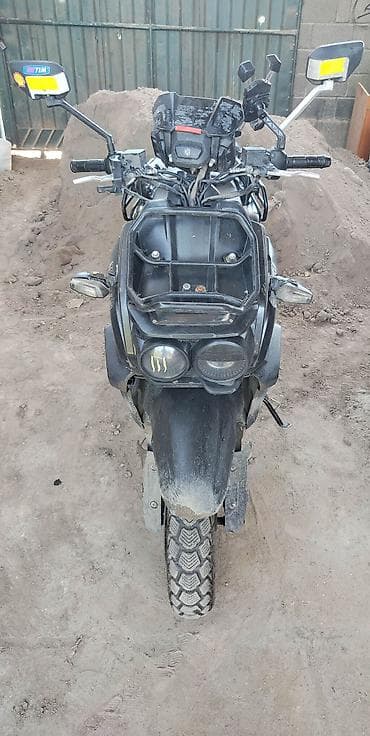 купить кофр на скутер: 150 куб. см, Бензин, Б/у — 1