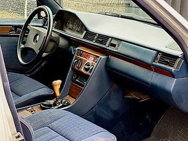 bmw e34 touring: Mercedes-Benz W124: 1992 г., 2.3 л, Механика, Седан — 10