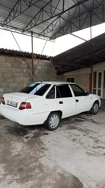 Daewoo: Daewoo Nexia: 2011 г., 1.5 л, Механика, Бензин, Седан — 2