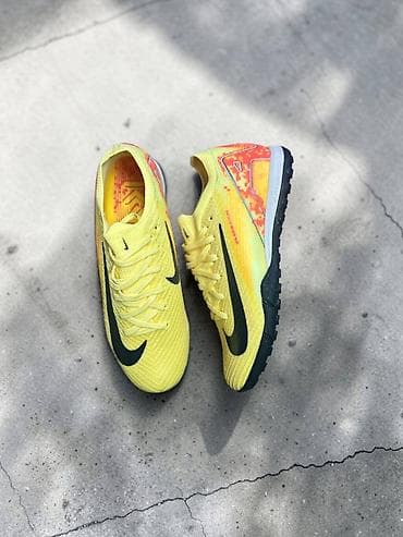 lining flex: Мужские кроссовки, 36, 37, 38, Nike, Новый, цвет - Желтый, Платная доставка, Самовывоз — 1
