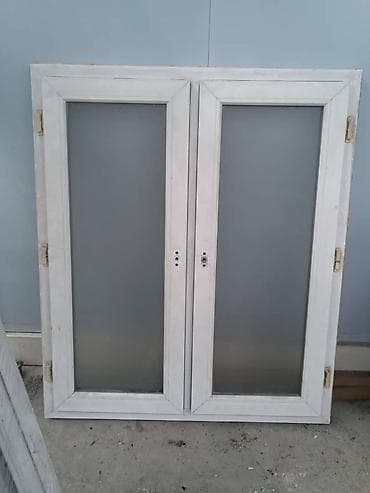пласмасы: Пластиковая дверь, Б/у, Со стеклом — 2