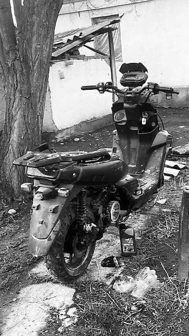 мотор на мопед: Продаю танк не на ход после капиталки не заводится сидушка есть и — 3