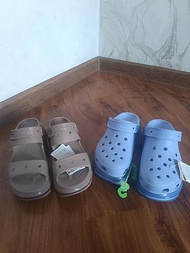 Сабо, 38, 39, Crocs, Новый, цвет - Голубой, Бесплатная доставка
