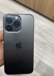 ноутбук бу бишкек: IPhone 13 Pro, Б/у, 128 ГБ, Черный, Чехол, Защитное стекло, 84 % — 4