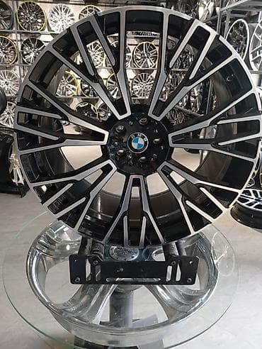 один диск от бмв: Литые Диски R 22 BMW, отверстий - 5 — 1