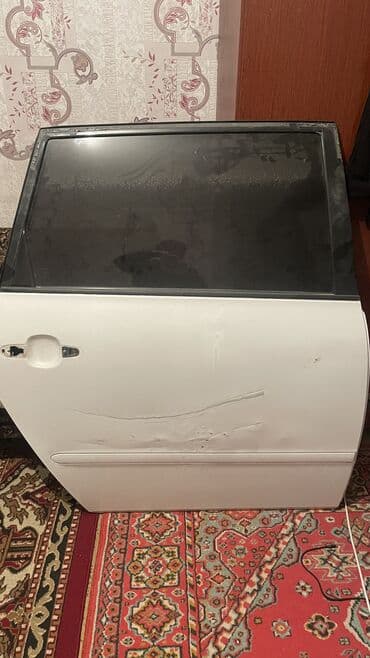 помпа ниссан примера р11: Дверь Задняя правая Toyota, Б/у, Оригинал — 2