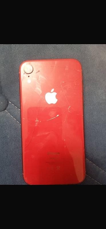 IPhone Xr, Б/у, Красный, Защитное стекло, Чехол, 82 %