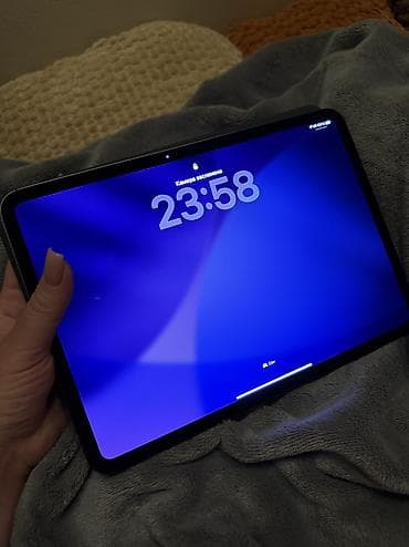 Планшет, Apple, память 256 ГБ, 10" - 11", Wi-Fi, Б/у, Классический цвет - Серый