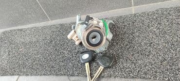 бу запчасти для тойота хайлендер: Продаю замок зажигания Тойота Хайлендер 2 кулич рабочие — 2