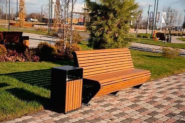Отургуч Жыгач, Жөлөнгүчү менен, Чатырсыз