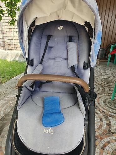 Коляски: Продаю коляску Joie versatile, б/у. Коляска рабочая, требуется — 2