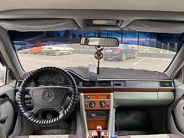 audi a2: Mercedes-Benz W124: 1995 г., 2.2 л, Механика, Бензин, Седан — 8