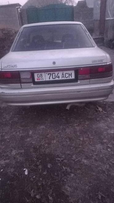 тонерофка на авто: Mazda 626: 1989 г., 2 л, Механика, Газ, Седан — 3