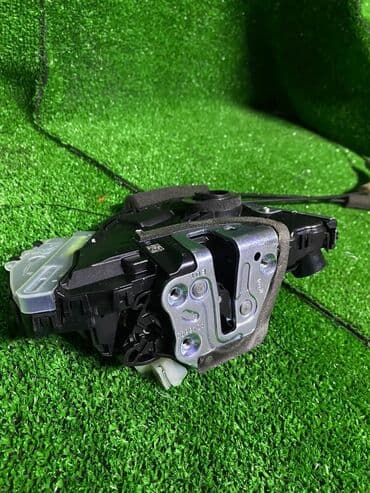 Замки дверные Lexus RX 350/450 4 Поколение передний правый передний