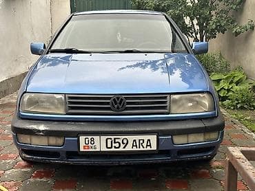 honda e: Volkswagen Vento: 1993 г., 1.8 л, Механика, Седан — 1