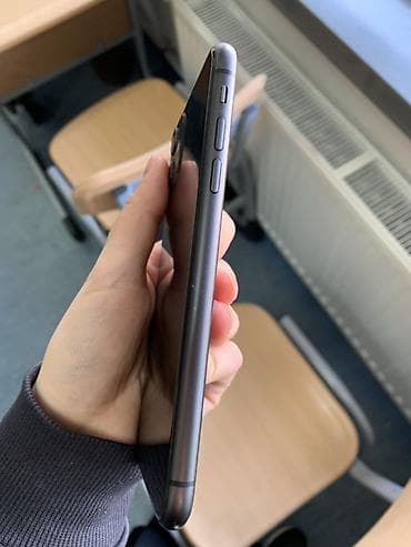 Техника жана электроника: IPhone 11, Кара — 3