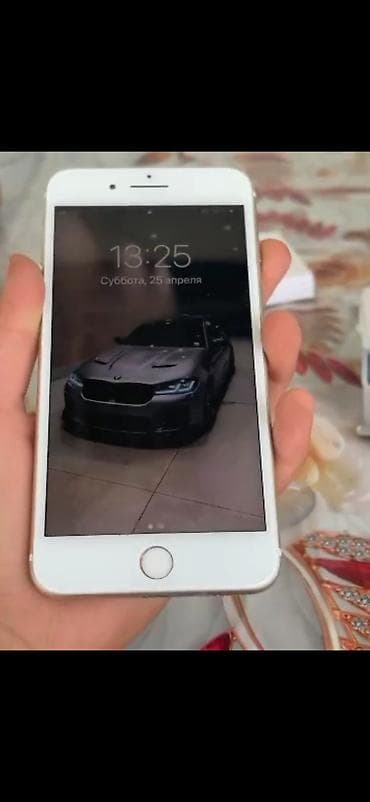 продаю айфон 8: IPhone 7 Plus, Новый, 128 ГБ, Золотой, Чехол, 100 % — 2