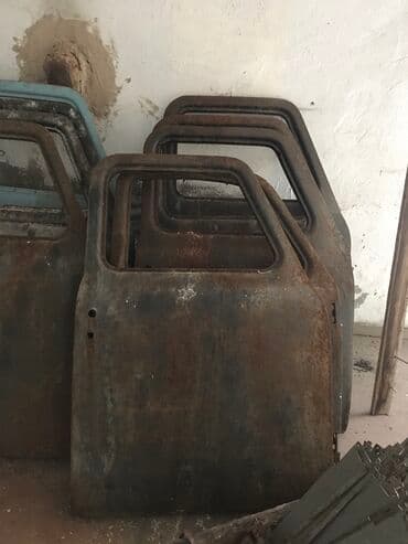 реставрация бронированных дверей: Двери на Газ 53 в грунтовке правые — 1