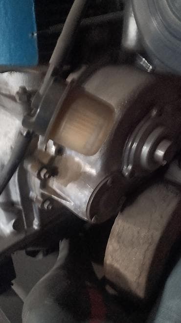 дизельный аппарат: Бензиновый одноцилиндровый стационарный мотор СССР с ременным шкивом — 3