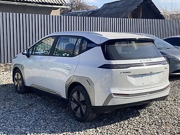 авто электромобиль: GAC Aion Y Plus — полностью электрический кроссовер. Кузов и дизайн — 5