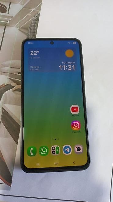 sony a6: Samsung Galaxy A52, цвет - Черный — 2