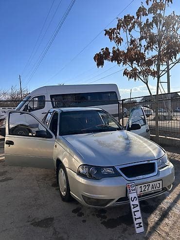 lada 06: Daewoo Nexia: 2008 г., Ручные, Бензин, Седан — 4