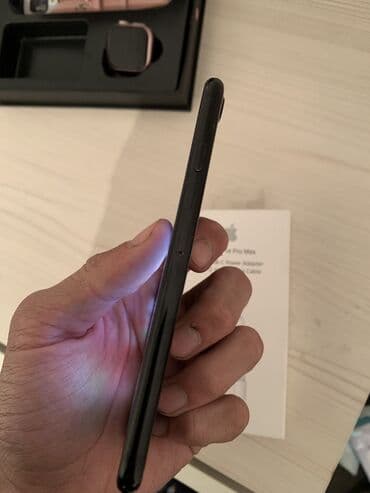 макбук эйр 2017 цена: IPhone 7, Новый, 128 ГБ, Черный, Зарядное устройство, 84 % — 2