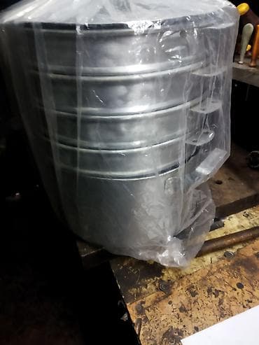 вафельница 7 в 1: Мантышница 1500сом Духовка новая 4500сом ДВД плеер оригинал ВВК — 1