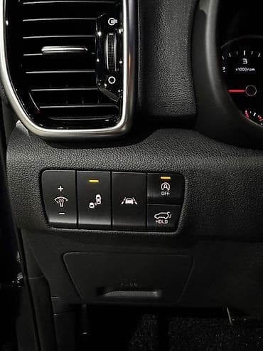 Продажа авто: Kia Sportage: 2019 г., 2 л, Автомат, Дизель, Кроссовер — 3