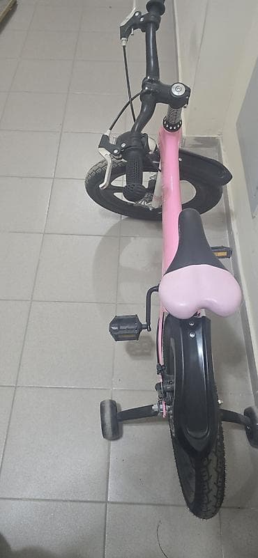 фикс розовый: Детский велосипед с дополнительными боковыми колёсами. - Съёмные — 1