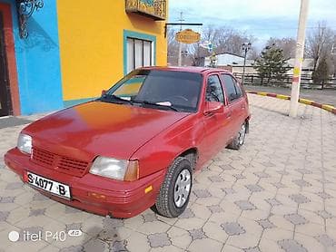 Продаётся компактный пятидверный хэтчбек красного цвета. Практичный at lalafo.kg Продаётся компактный пятидверный хэтчбек красного цвета. Практичный