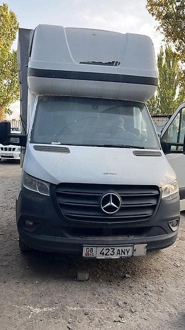 Грузовик, Mercedes-Benz, Стандарт, 3 т, Б/у at lalafo.kg Грузовик, Mercedes-Benz, Стандарт, 3 т, Б/у